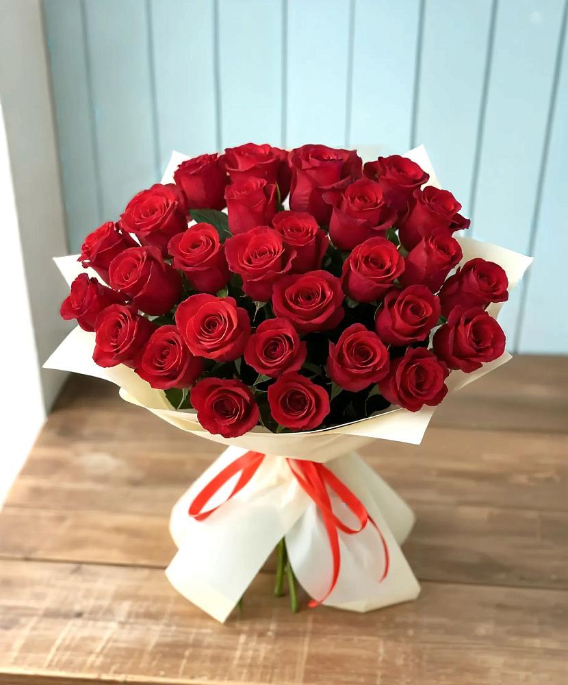 Букет 29 Красных роз в Тюбе