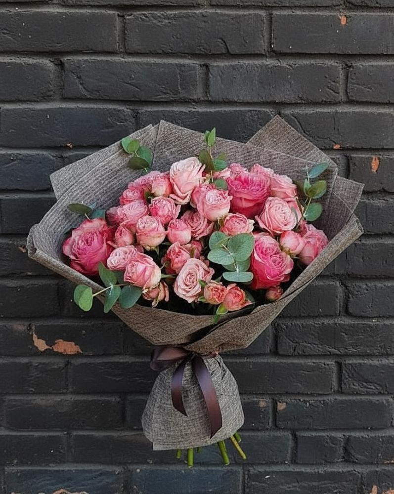 Букет цветов из: Розы в Тюбе