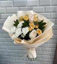 Букет цветов из:  Розы и Хризантемы #REPLACE_PRED# Тюбе