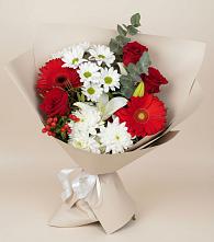 Букет цветов из:  Розы, Хризантемы, Герберы и Лилии в Тюбе