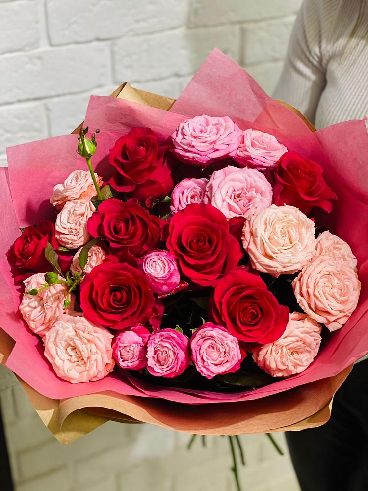 Букет цветов из: Розы в Тюбе