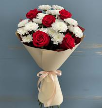 Букет цветов из:  Розы и Хризантемы в Тюбе