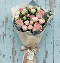 Букет цветов из:  Розы в Тюбе