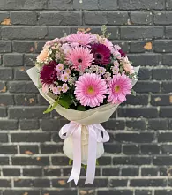Букет цветов из:  Герберы и Хризантемы в Тюбе