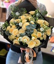 Букет цветов из:  Розы и Лизиантусы #REPLACE_PRED# Тюбе