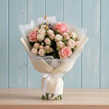 Букет цветов из:  Розы в Тюбе