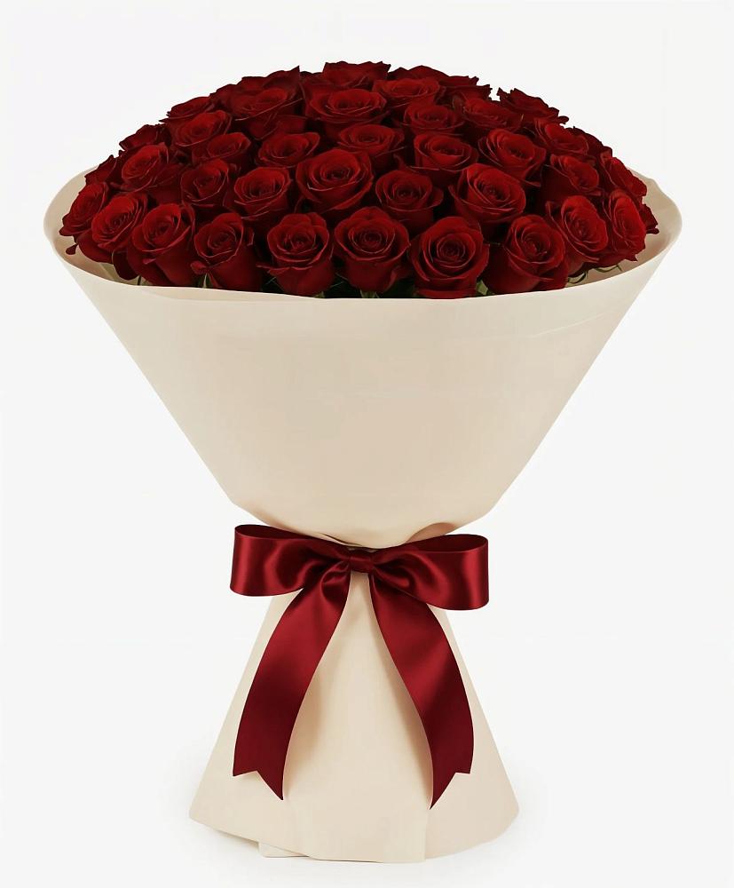 Букет 101 Бордовая роза Блэк Бакарра в Тюбе